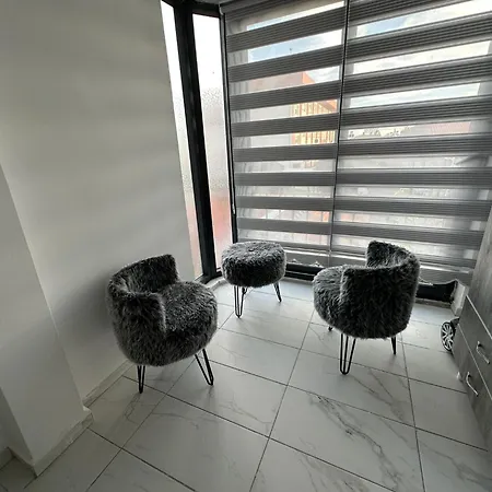 Paradise Garden Sitesi 3 Havuzlu Esyali Kisi Fiyati Degil Fiyati アパート *