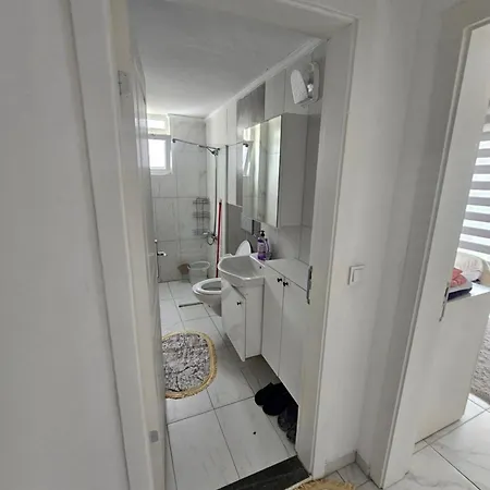 Paradise Garden Sitesi 3 Havuzlu Esyali Kisi Fiyati Degil Fiyati * 锡德