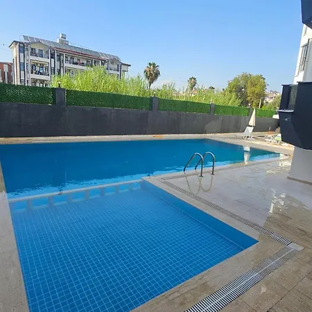 公寓 Paradise Garden Sitesi 3 Havuzlu Esyali Kisi Fiyati Degil Fiyati *