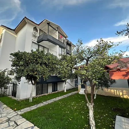 Paradise Garden Sitesi 3 Havuzlu Esyali Kisi Fiyati Degil Fiyati 公寓 锡德