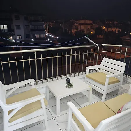 Apartamento Paradise Garden Sitesi 3 Havuzlu Esyali Kisi Fiyati Degil Fiyati
