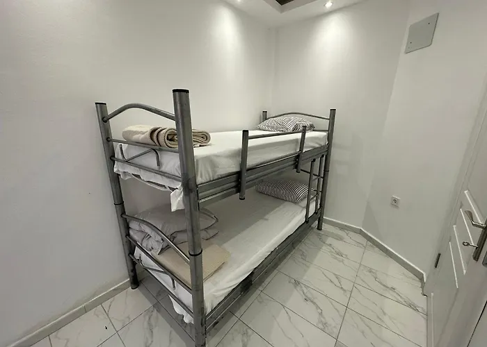 Paradise Garden Sitesi 3 Havuzlu Esyali Kisi Fiyati Degil Fiyati *