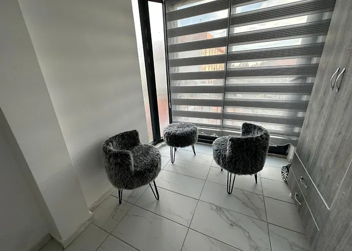 Paradise Garden Sitesi 3 Havuzlu Esyali Kisi Fiyati Degil Fiyati Lejlighed *