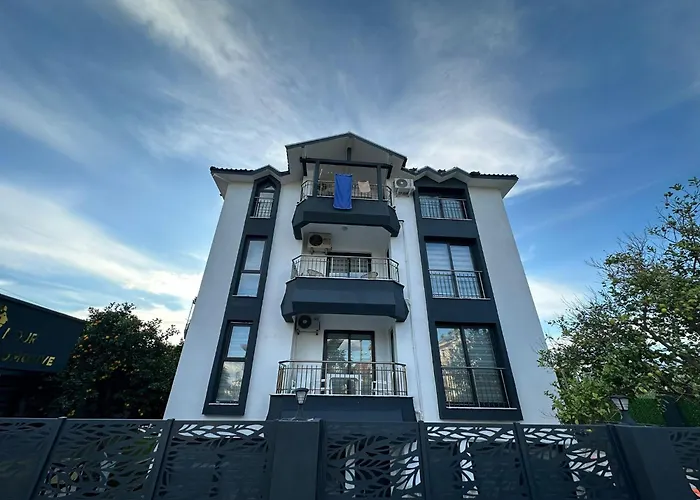 Paradise Garden Sitesi 3 Havuzlu Esyali Kisi Fiyati Degil Fiyati *